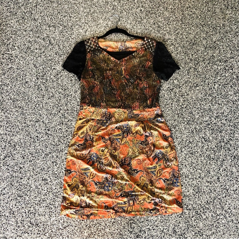 Tian Du Yi Xiu ✦ Colorful Sequin Dress from Thailand (XL)